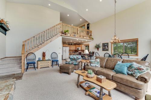 Cedar Lane Getaway – Photos 2