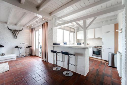 Kuchyň nebo kuchyňský kout v ubytování Zandvoort North Spacious 2 bedroom apartment