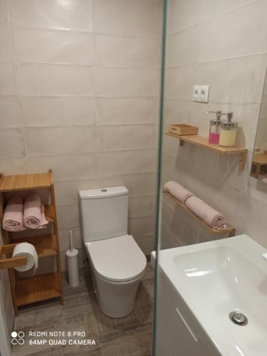 Ein Badezimmer in der Unterkunft Dudi's Peppers