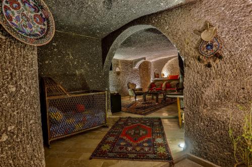 Ruang duduk di Hidden Cave Hotel