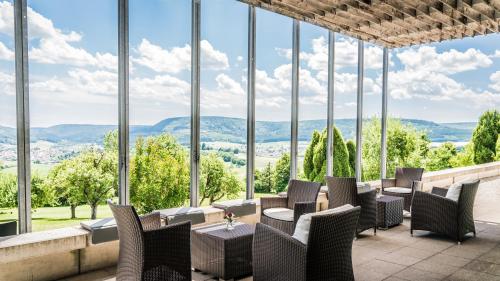 Nespecifikovaný výhled na hory nebo výhled na hory při pohledu z hotelu