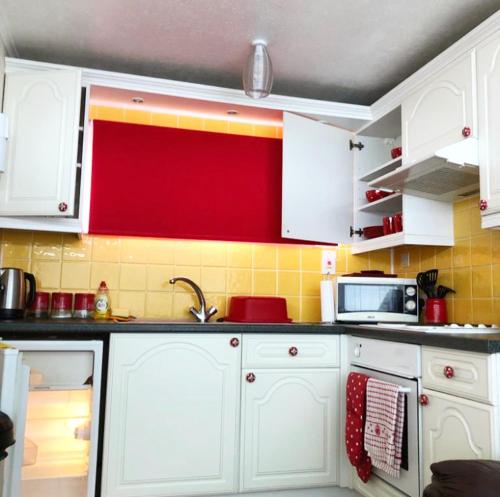 Φωτογραφία από το άλμπουμ του Broadside Chalet Park No 90 στο Νόργουιτς