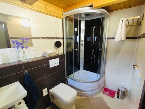 Ένα μπάνιο στο Grand Spa Holiday Home