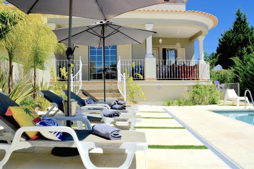 VILA CRISTINA MAR (8 guests and oceanview)