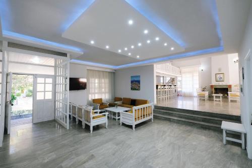 Posezení v ubytování Ifestos Hotel