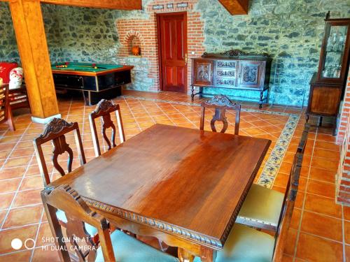 Foto CASA AMPLIA CON JARDÍN Y APARCAMIENTO G-100147 4