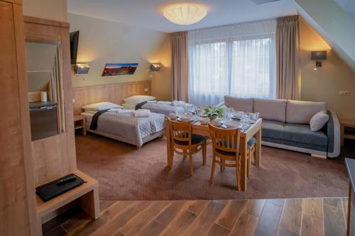 Gallery image of Apartamenty Liliowe SPA & Wellness in Murzasichle