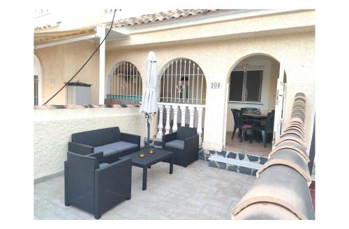 BUNGALOW ACOGEDOR EN GRAN ALACANT