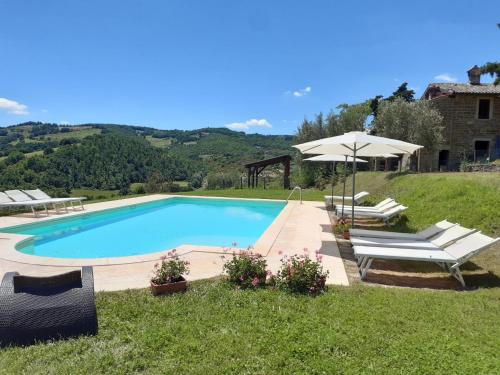 The swimming pool at or near Antica Residenza Montereano