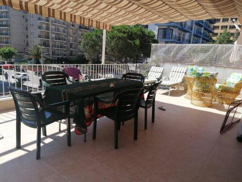 Gallery image of APARTAMENTO CON WIFI Y PISCINA EN BLANES FRENTE A LA PLAYA - Costa Brava in Blanes