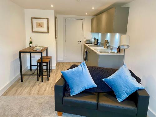 Stansted Airport / Bishop Stortford Apartments