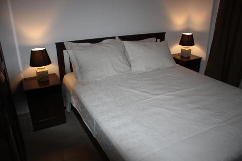 Ένα ή περισσότερα κρεβάτια σε δωμάτιο στο Stef Lux Home of Kriopigi