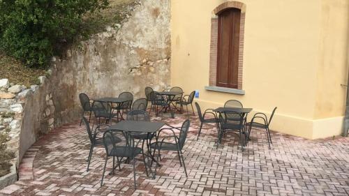 Gallery image of Student's Hostel Gowett in Campiglia Marittima