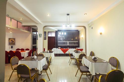 Posezení v ubytování Hotel Suite Plaza