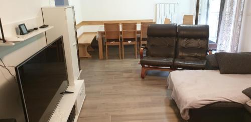Posedenie v ubytovaní APARTMAJI VITEZ apartma 2