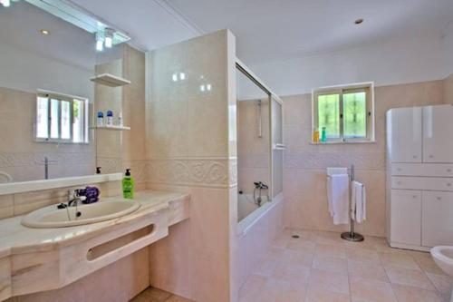 Villa MF