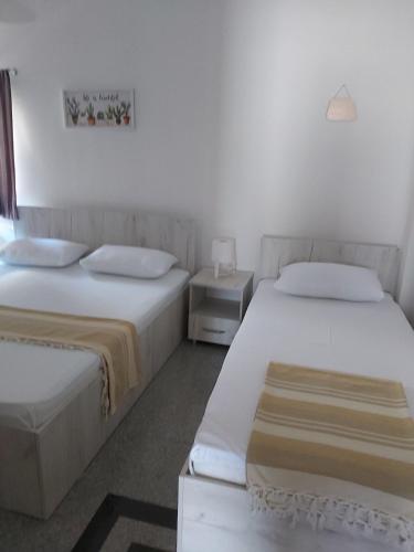 Gallery image of Apartments and Villas Janev in Star Dojran