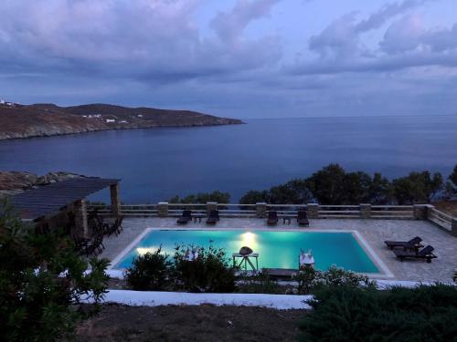 Φωτογραφία από το άλμπουμ του Εν Πλώ στον Άγιο Ρομανό
