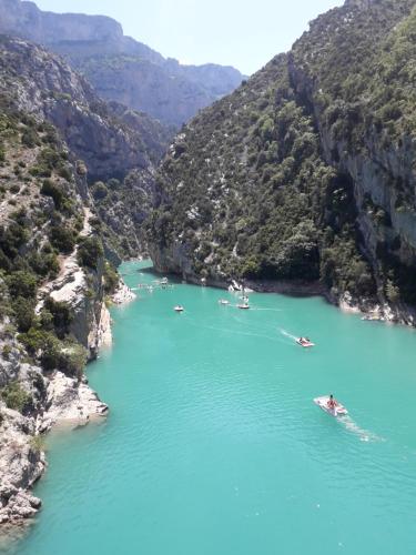 a group of boats in a river in a canyon at Villa Lei Rigaü in Salernes