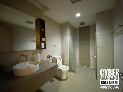 Cyber Studio Apartment tesisinde bir banyo