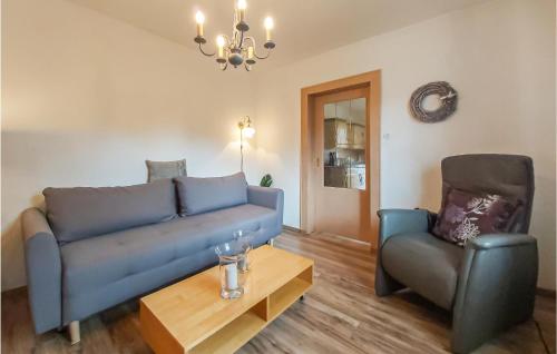 Posezení v ubytování Stunning Apartment In Bad Schlema