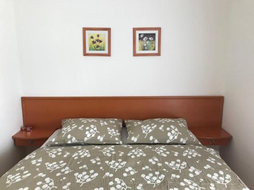 Posteľ alebo postele v izbe v ubytovaní Lili Apartman Birdland Bükfürdő
