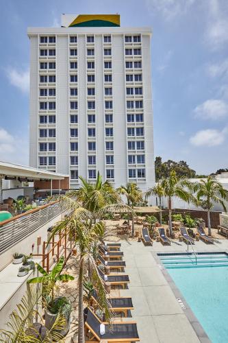 Hotel June West LA, a Member of Design Hotels photo 39