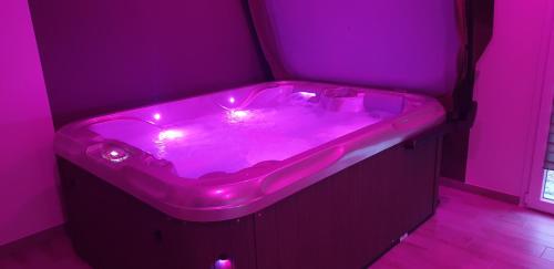 Gallery image of Paradis Secret Spa in Damprichard