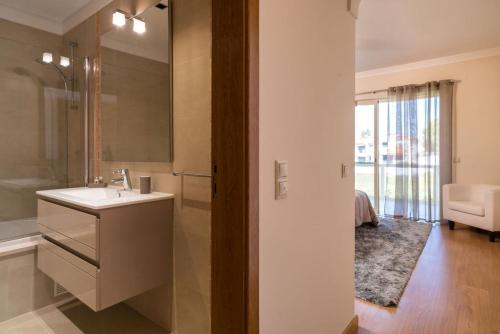 Villa Cantinho by Intiholidays
