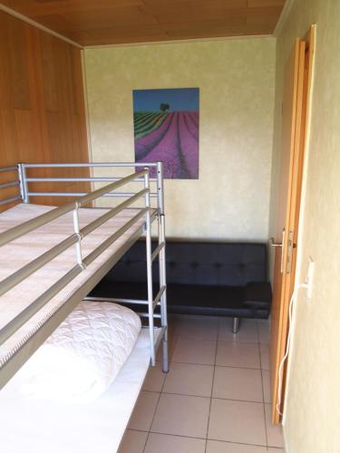 a bunk bed room with two bunk beds at Lehnenhof in Dargun
