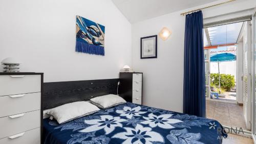 Postel nebo postele na pokoji v ubytování Rona Apartment Aurora