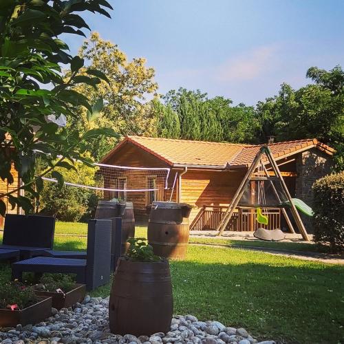 Taman di luar Le Hameau du Comté de Foix