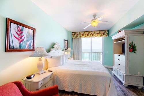 Ліжко або ліжка в номері Sunrise Beach Resort V