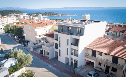Crystal Villa