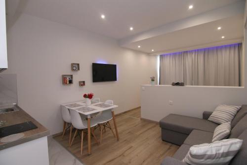 Gambar di galeri bagi Lakones Deluxe Suites di Lákones