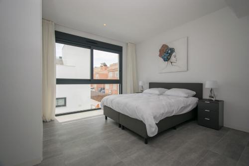 Posteľ alebo postele v izbe v ubytovaní 205 Luxury Gran Villa - Alicante Holiday