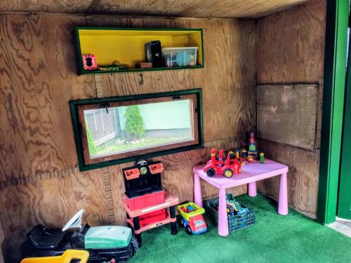 Apartmánový Dům Pasťákにあるテレビまたはエンターテインメントセンター