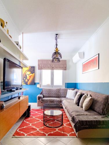 Chios Modern Home