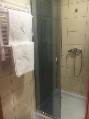 Kylpyhuone majoituspaikassa Villa Molo