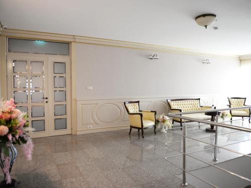 Gallery image of Hotel Dacia Sud in Mamaia