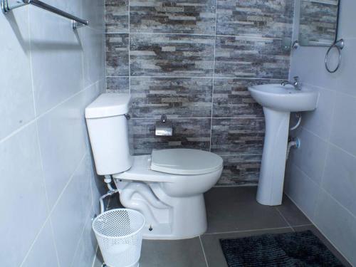 Koupelna v ubytování Malecon Cozy - Premium Plus 21