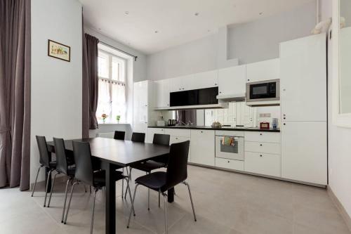 Rákóczi apt 1074 Budapest, 62 Rákóczi út 14,2 eme etage kép - 3