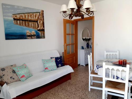 Posteľ alebo postele v izbe v ubytovaní Apartamentos Franch