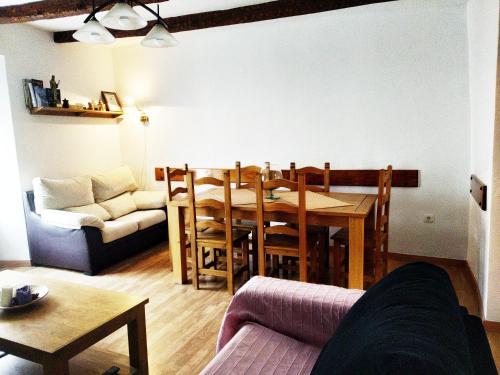 Posezení v ubytování Casa Rurales Antigua Casa del Relojero