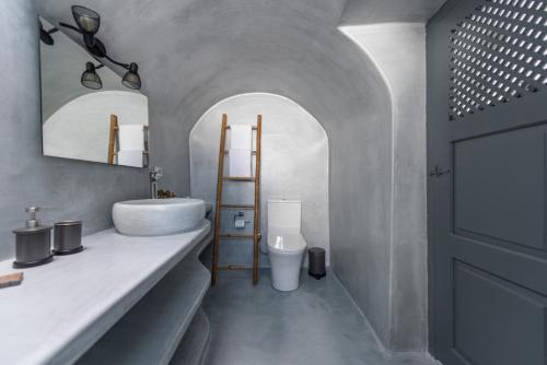 Gallery image of Noelia Suites in Oia