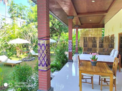 Jardín al aire libre en Villa Aditya