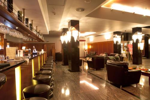 Khu vực lounge/bar tại Parkhotel Vienna