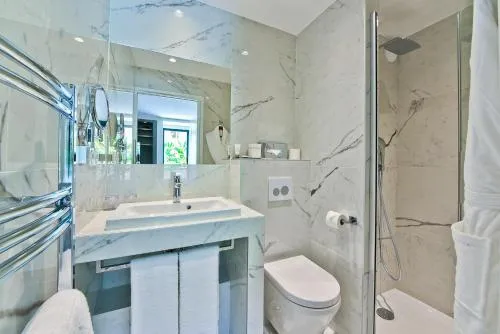 Hôtel La Villa Port d'Antibes & Spa photo 4