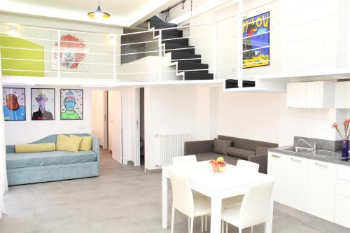 Capodimonte Hill by Mondo Suites