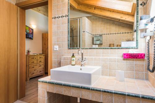 Bany a BaseCamp Apartments